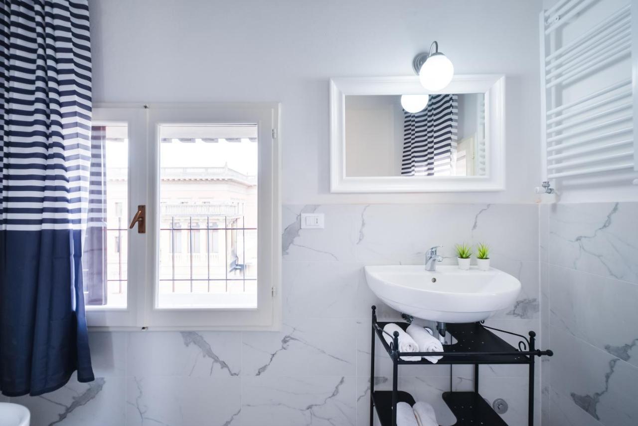 New Central Apartment & Rooms Montecatini Terme Exterior foto